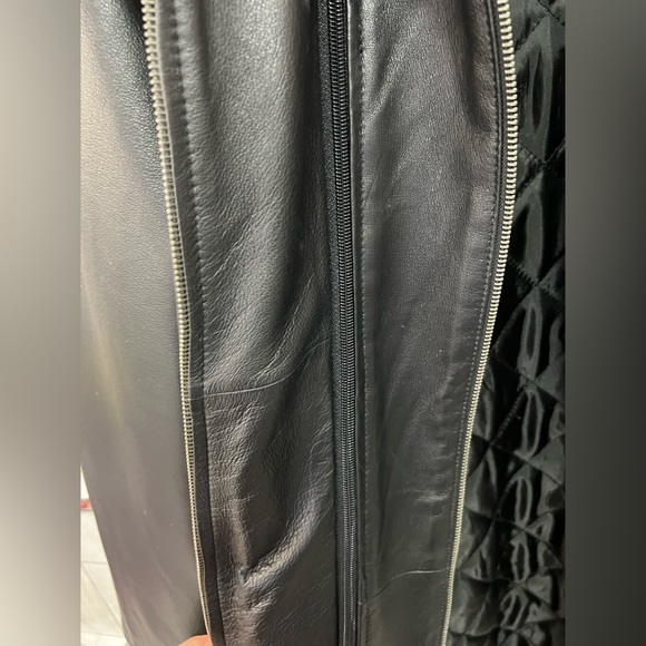 Cherokee Genuine Leather Jacket - Picture 10 of 16